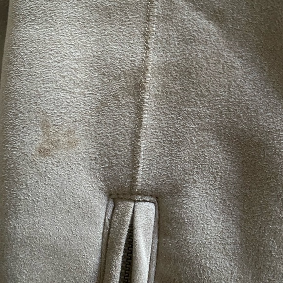 H&M suede Sherpa lined beige jacket - Picture 4 of 4